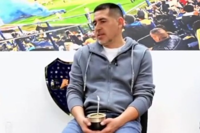 Juan Román Riquelme visitó 'El Loco y el Cuerdo': sensaciones de pasar al Salón de la Fama y el palito a Andrés Fassi